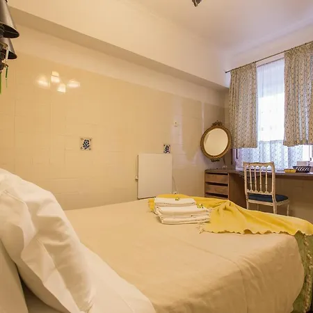 بيت ضيافة Palacio Vila Flor Lisboa